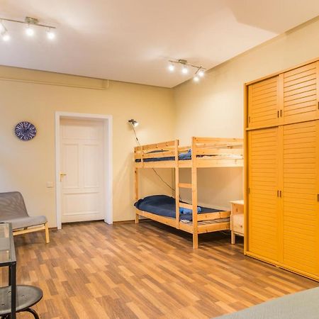 Charming Spacious 3 Bedroom In Old Town Riga Ngoại thất bức ảnh