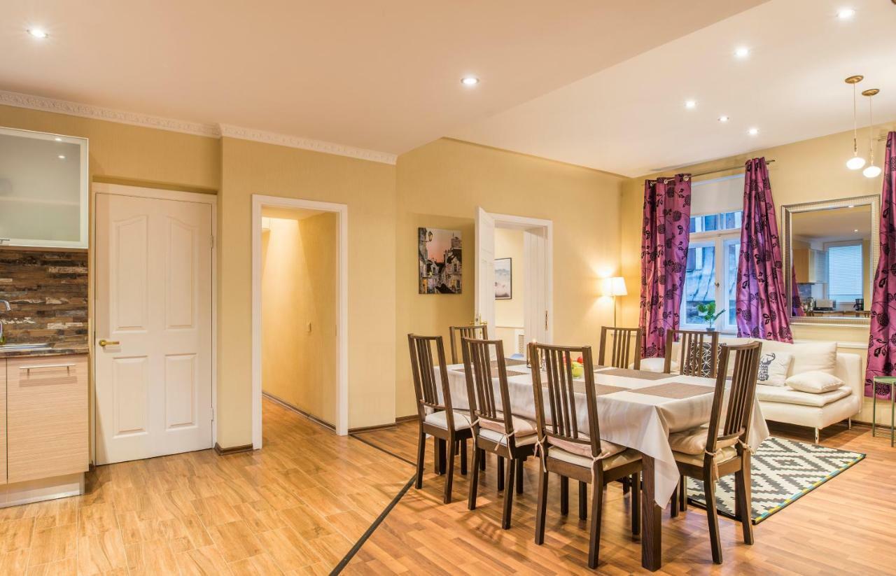 Charming Spacious 3 Bedroom In Old Town Riga Ngoại thất bức ảnh