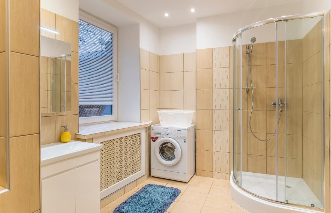Charming Spacious 3 Bedroom In Old Town Riga Ngoại thất bức ảnh